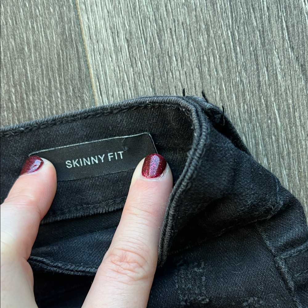 Judy Blue Black Distressed Skinny Jeans - Picture 3 of 6